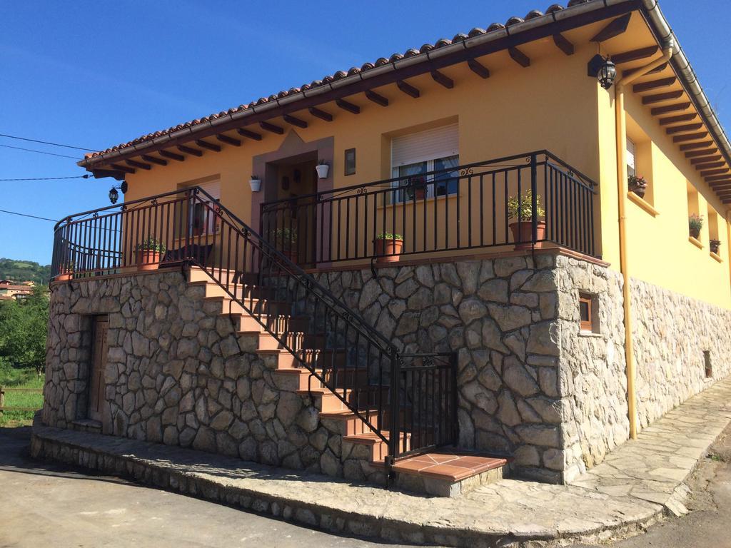 Pensjonat Casa Mariana Llames de Parres Zewnętrze zdjęcie